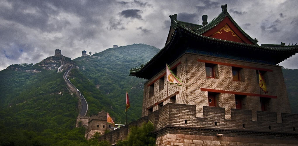WALK THE GREAT WALL OF CHINA